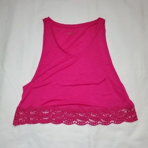 Tubtop hot pink with lace.